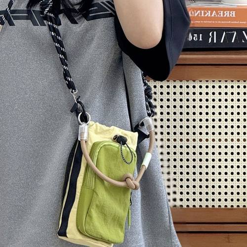 装水杯便携包日系多巴胺轻便小巧水杯包户外运动旅行斜挎包2025新