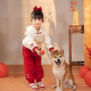 汉服女童秋冬款儿童新年衣服女宝宝过年红色加绒卫衣裤子古风套装