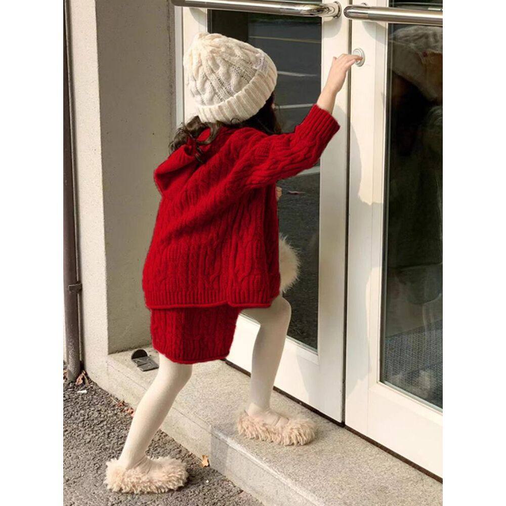 2025蛇年拜年服女童红色套装春秋洋气儿童毛衣宝宝连帽针织衫上衣