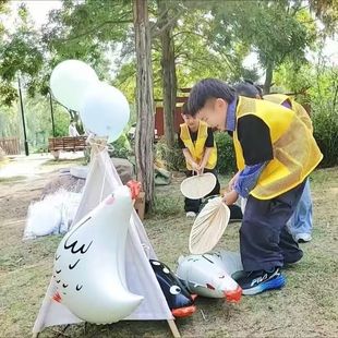 赶鸡入笼游戏道具赶鸡入笼走地鸡走地猪卡通走路动物气球装饰铝膜