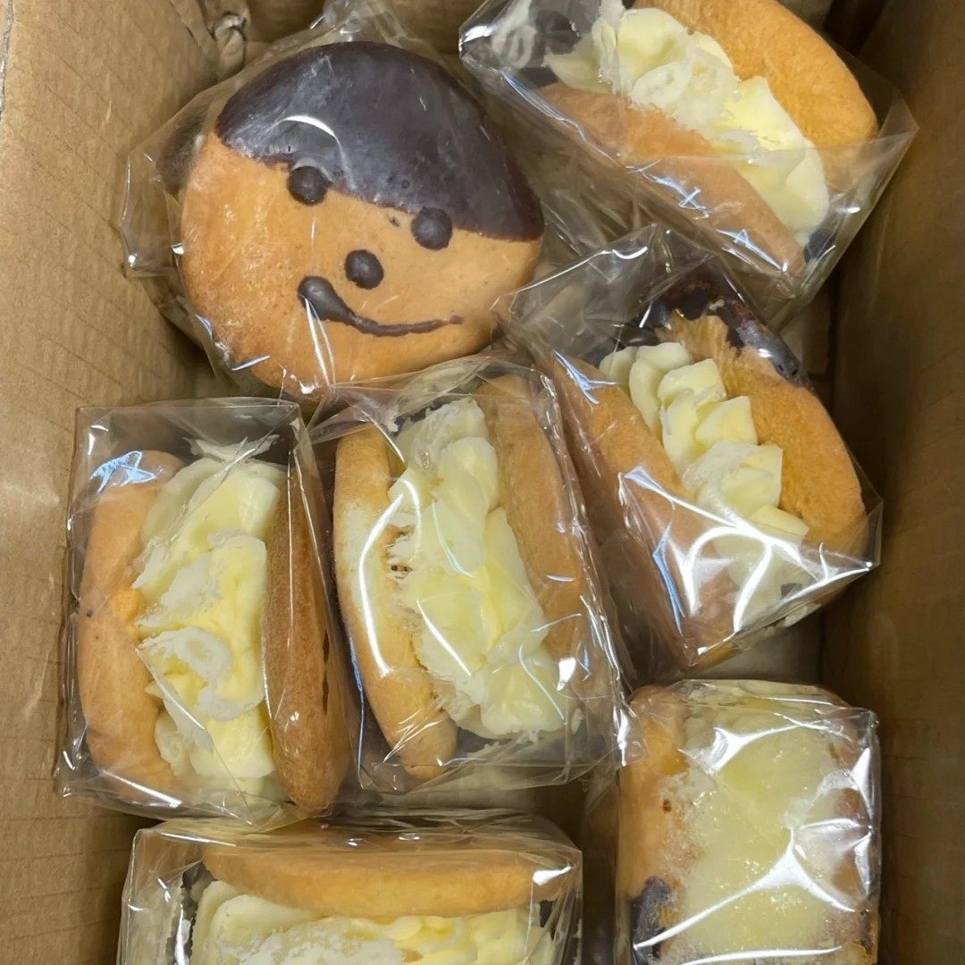 老式娃娃脸蛋糕笑脸娃娃头硬黄夹心蛋糕老式儿时童年经典零食糕点