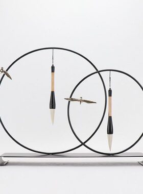 现代新中式毛笔架摆件禅意书房笔挂件书桌办公室简约家居软装饰品