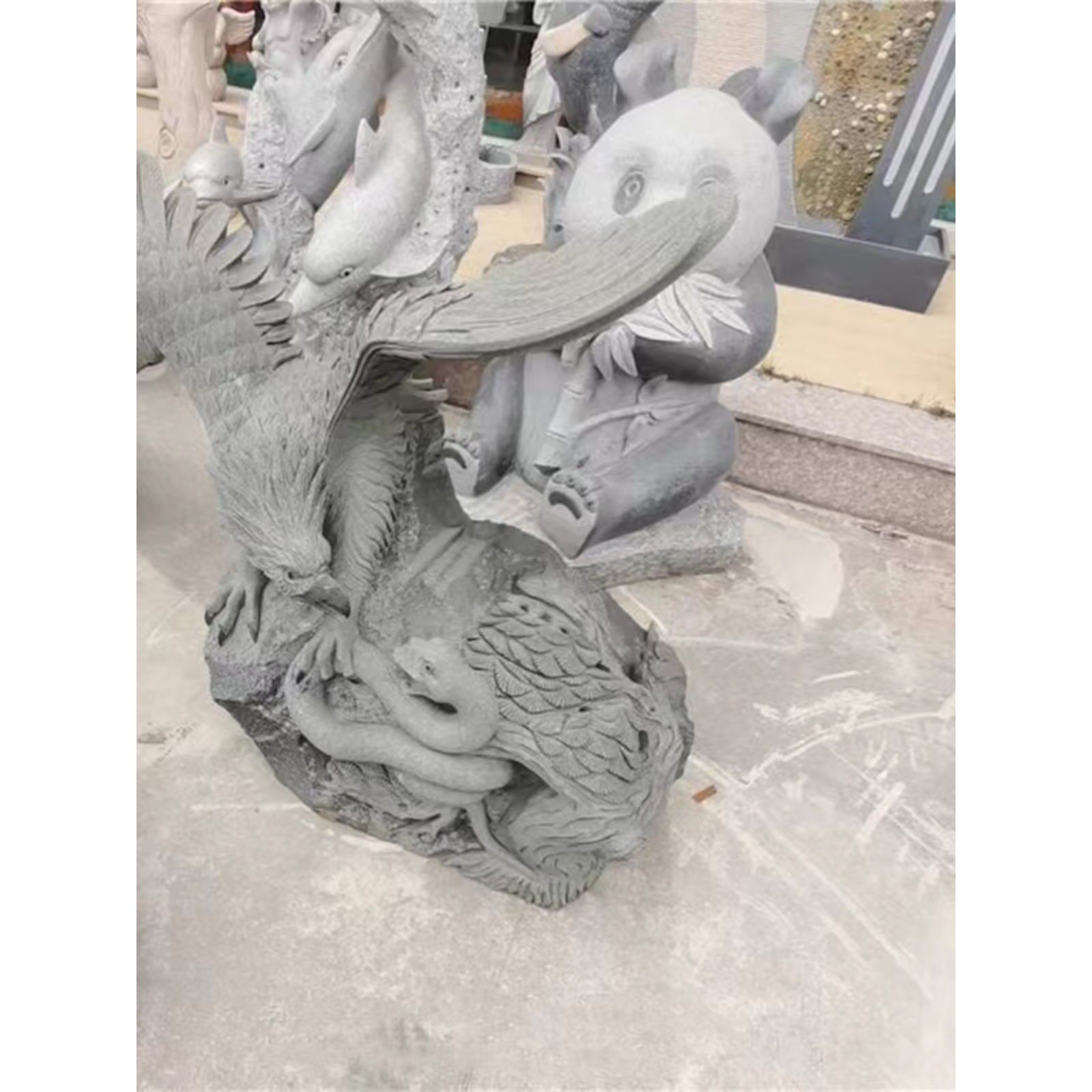 石雕青石雕刻石鹰  鹰抓蛇动物雕刻摆件公园景区草坪景观摆件定制