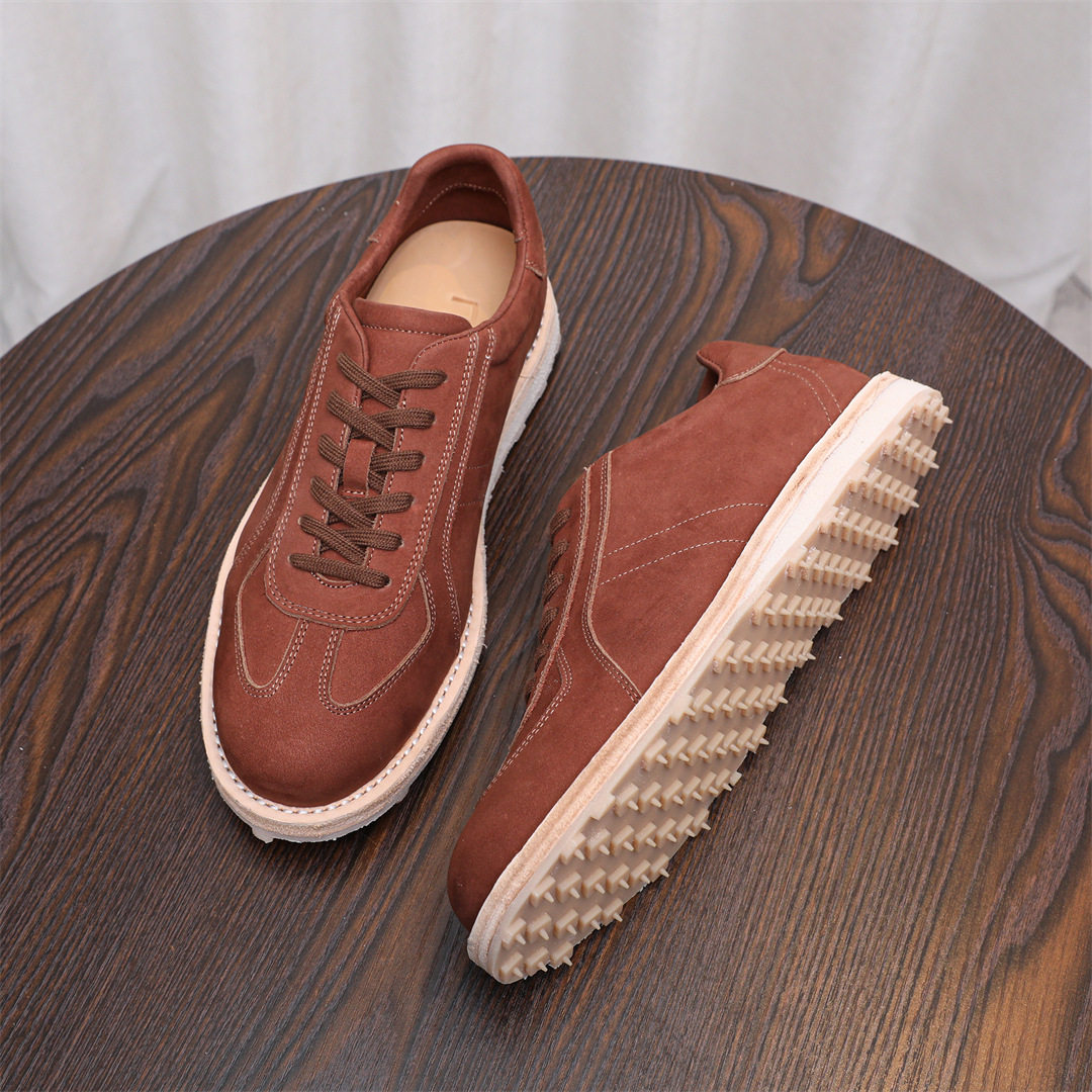 2026春新品个性德训鞋男式水洗牛皮手工固特异厚软底运动休闲板鞋