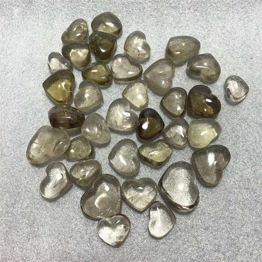 天然茶水晶爱心摆件 水晶原石桃心矿标心形把玩件水晶工艺 品