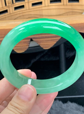 【顺丰包邮】缅甸天然果绿淡绿大圈口翡翠处理手镯一手玉镯冰糯