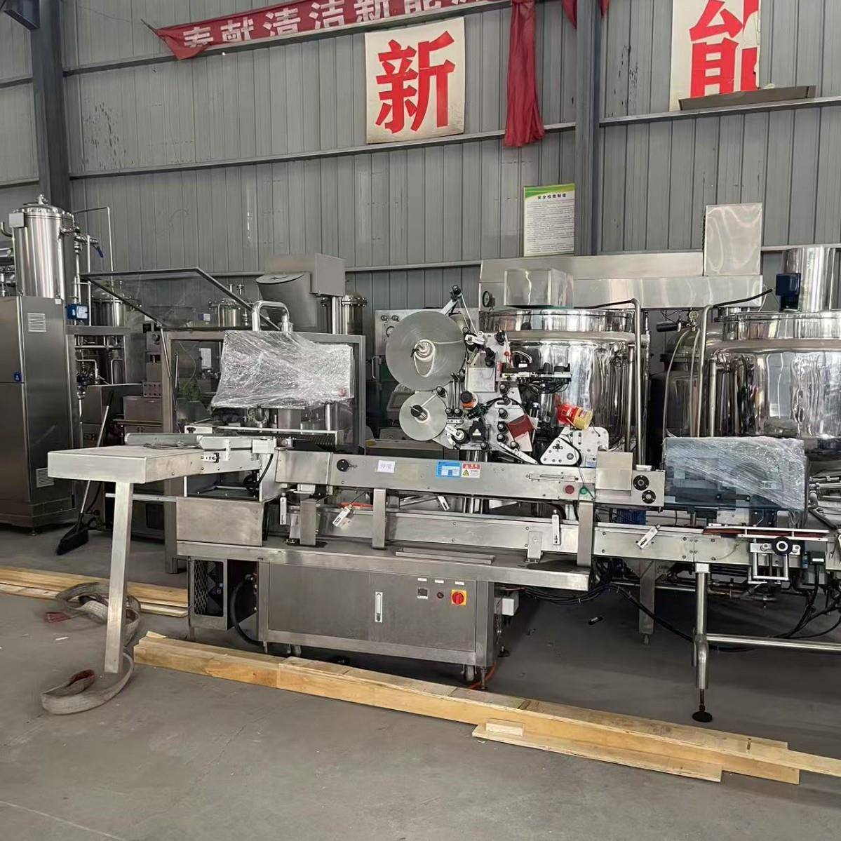 大型全自动贴标机触屏控制自动检测剔除功能药瓶自动贴标机