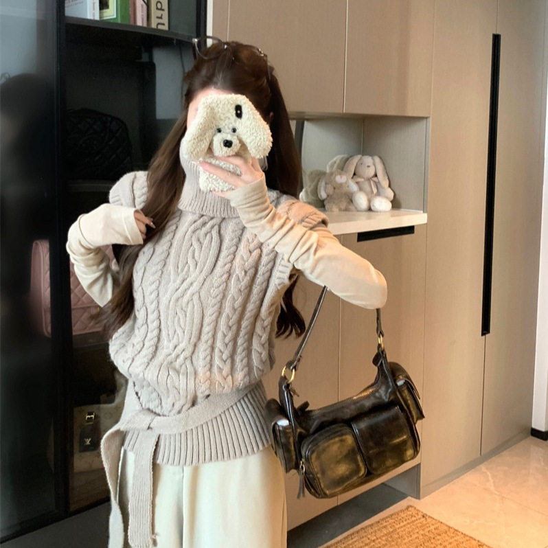 Poragomla麻花粗针编织高领毛衣女秋冬小飞袖针织衫背心设计感别