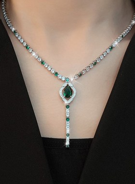 高级锁骨链祖母绿项链女设计感轻奢吊坠水滴耳钉锁骨链彩宝套装