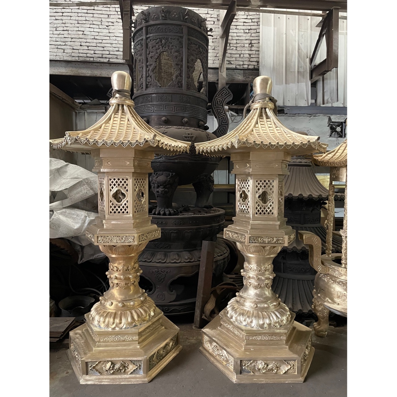 用品纯铜酥油灯座供灯供佛油灯食用油灯黄铜两用长明灯烛台