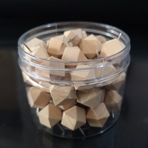 多面体原木质钉 50枚菱形创意图钉 毛毡板软木钉 大头钉文化用品