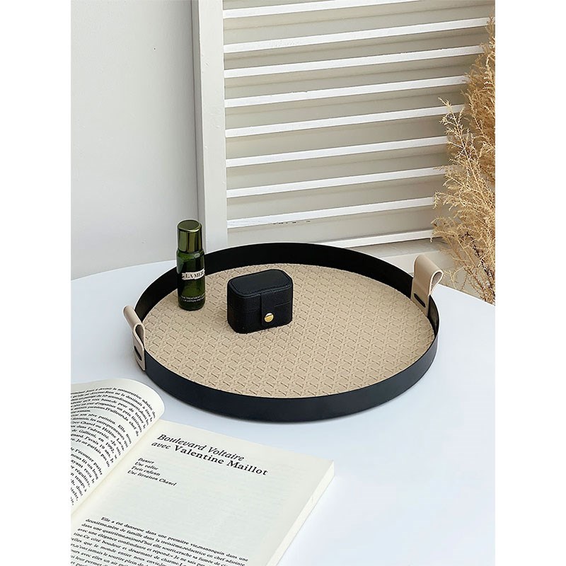 轻奢格纹皮革铁h艺托盘家居收纳装饰品摆件高级感香薰蜡烛收纳整