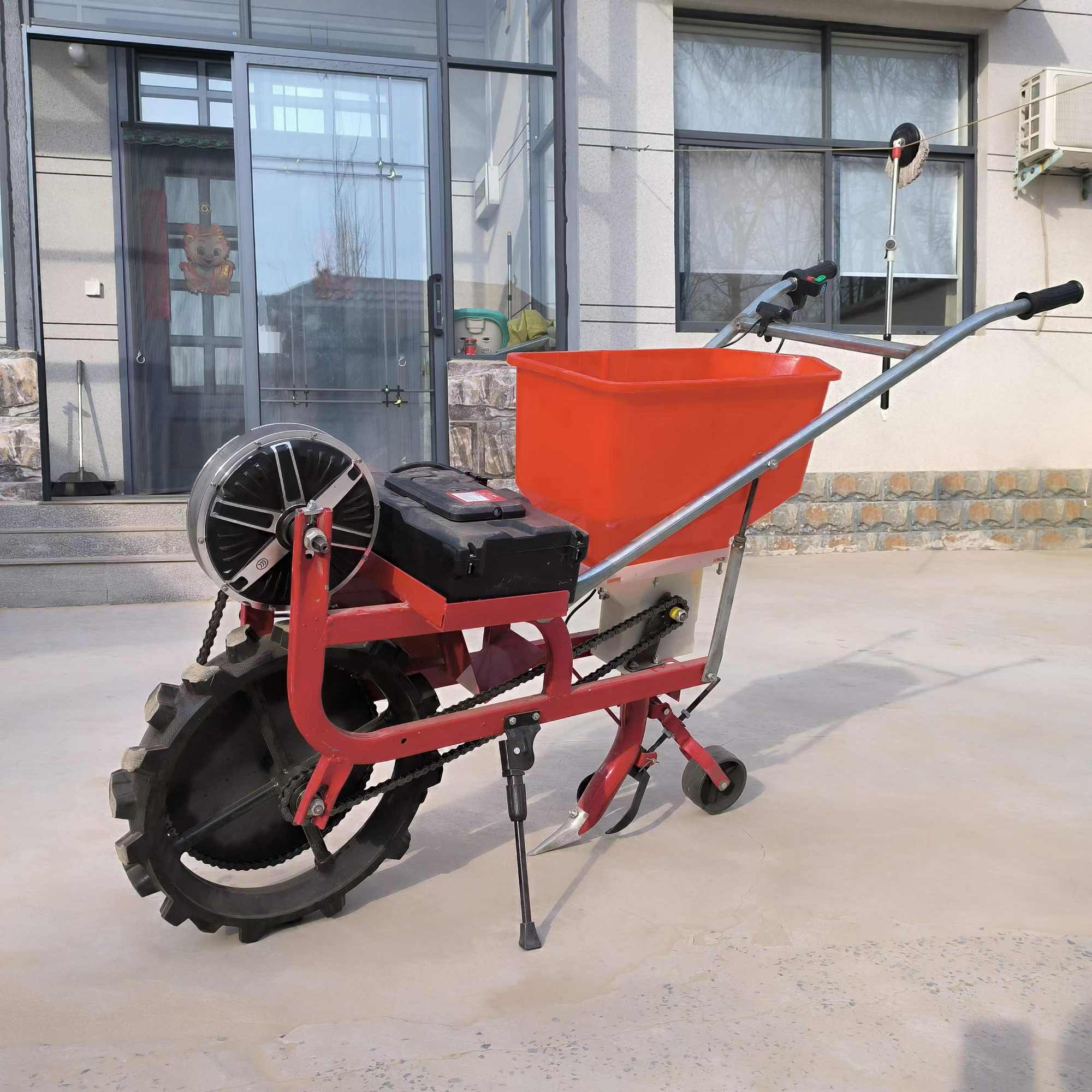 施肥多功能神器玉米花生大豆一体机充电新款小麦手扶电动播种机