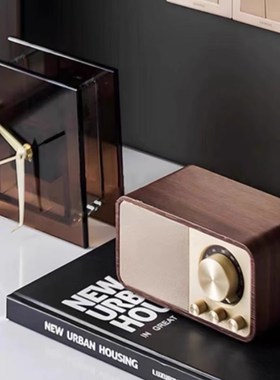 摆件组合床头柜卧室轻奢音响台钟样板间装饰品书桌软桌面