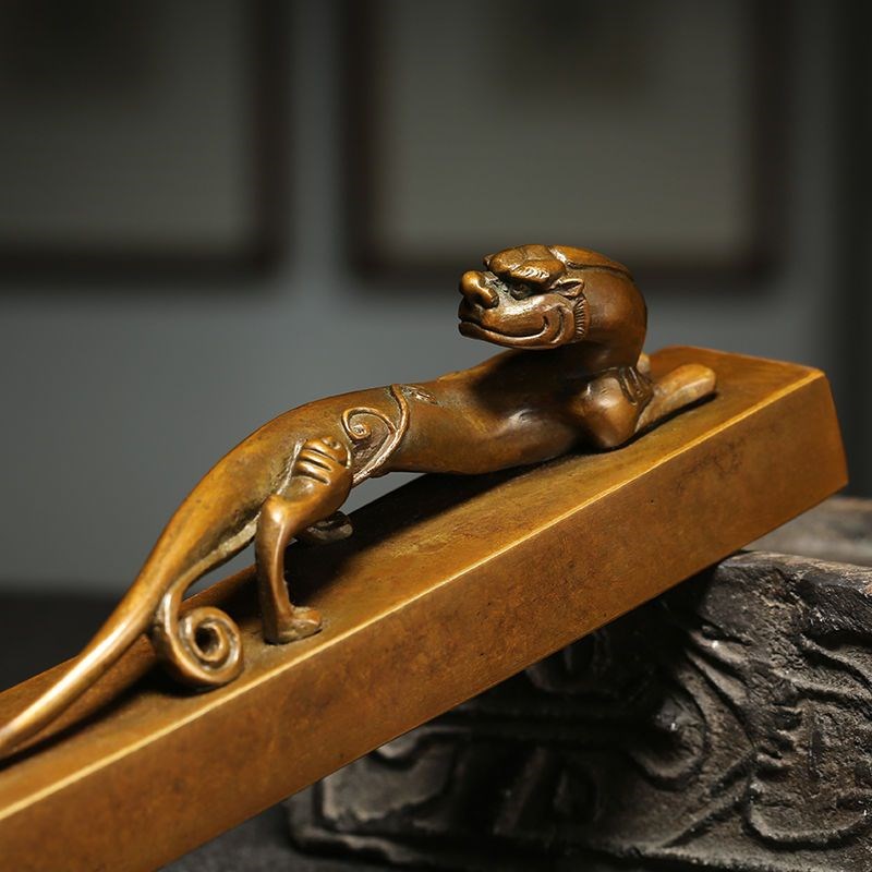 螭龙镇尺青铜紫铜仿古创意黄铜镇纸镇尺书法压纸 铜金属实心可爱