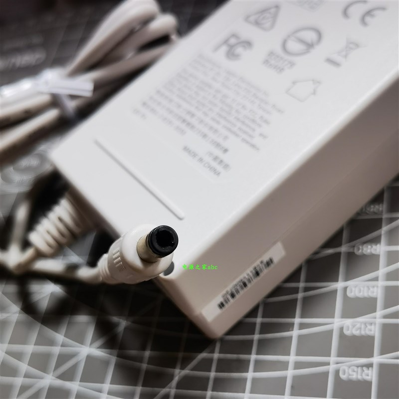 I.T.E立德54V2.4A 130WE电源适配器 工业工控电源交换机电源