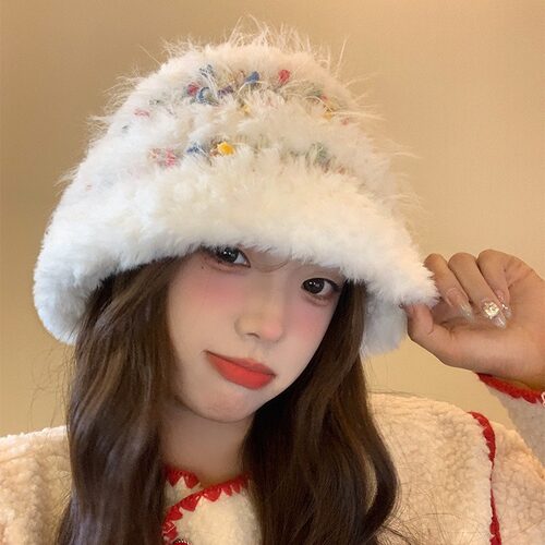 秋冬季彩色小糖豆防风毛绒帽女款出游氛围感护耳保暖针织帽子