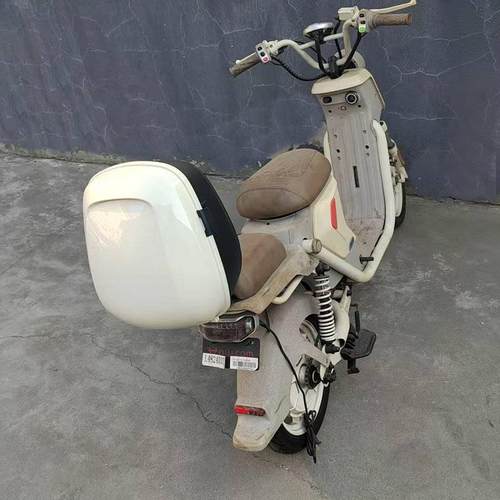 小牛电动车U1E/U/G100专用后备箱靠背尾箱可放半盔含专用安装支架