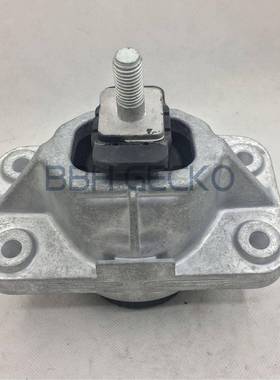 适用于路虎揽胜发现5发动机支架垫机脚胶配件LR056882工厂直销