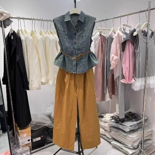 2025夏季新款无袖牛仔马甲女衬衫修身高腰百搭宽松配腰带马夹上衣