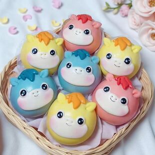 马年馒头模具2026马年可爱卡通小马头馒头新年包子宝宝花样辅食模