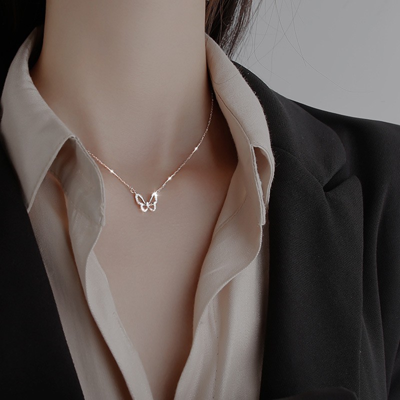 网红银色蝴蝶项链ifahion项链轻奢气质甜美小众设计感锁骨链女款