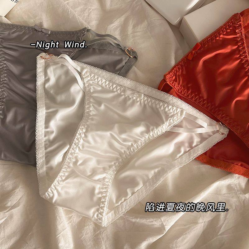 2026爆款无痕少女细带ins风性感低腰内裤提臀抗菌缎面法式三角裤