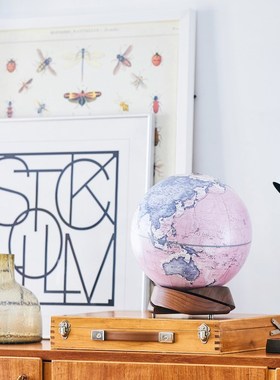 宏微地球书房客厅桌面优雅礼物摆件家居高端螺旋地球仪高清中英文