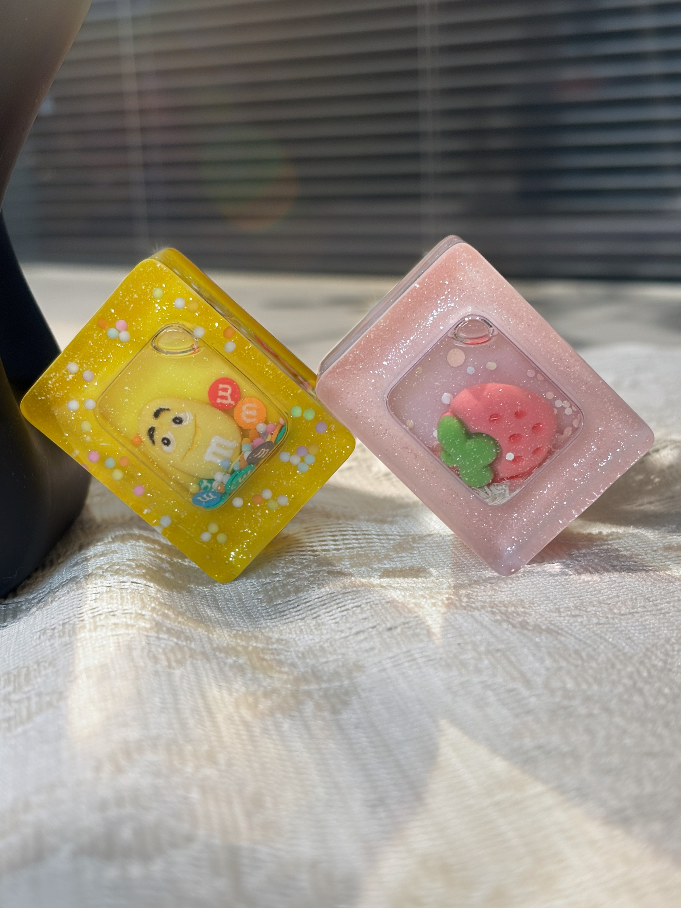 流沙草莓流沙系列可爱卡通滴胶麻将创意礼物送女生送闺蜜高颜值
