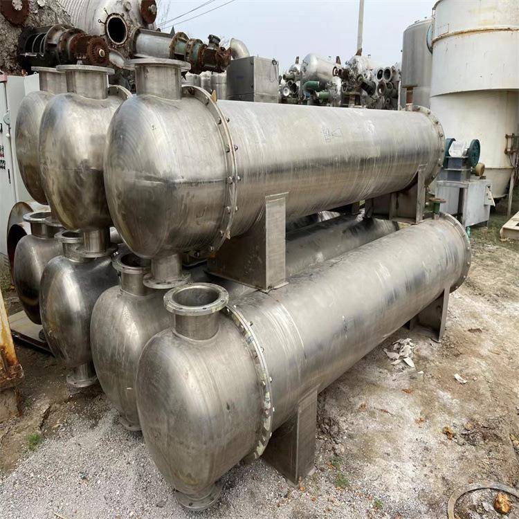 304不锈钢管式冷凝器冷凝器10平方列管式冷凝器化工工业冷凝器