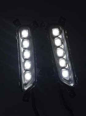 适用于17-18款宝骏730日行灯LED日间行车灯730专车专用日间行车