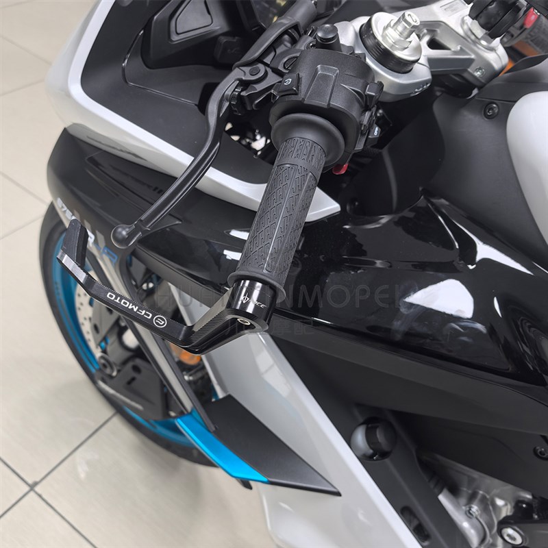 适用春风675fSR-R 450SR 500SR 改装牛角护手铝合金竞技防摔DB护