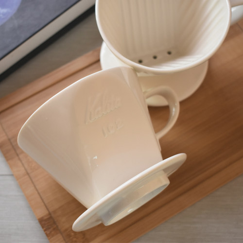 出口订单 陶瓷扇形102咖啡过滤器滴漏式 三孔陶瓷咖啡滤纸过滤杯