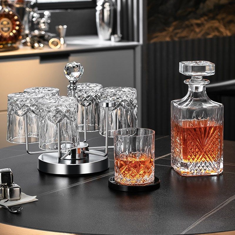 轻奢高档威士忌酒杯家用套装水晶玻璃高端创意洋酒杯奢华酒具杯架
