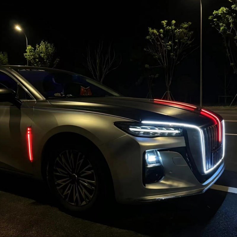 23款24款25款红旗qh5流光灯u型灯旗标灯灯光五件套中网灯改装常亮