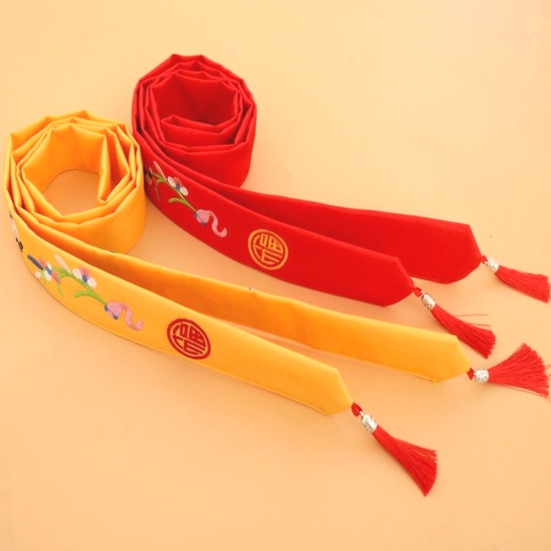 宝宝纯棉红色抱被刺绣绑带新生婴儿包毯固定腰带尿布祈福包巾红绳