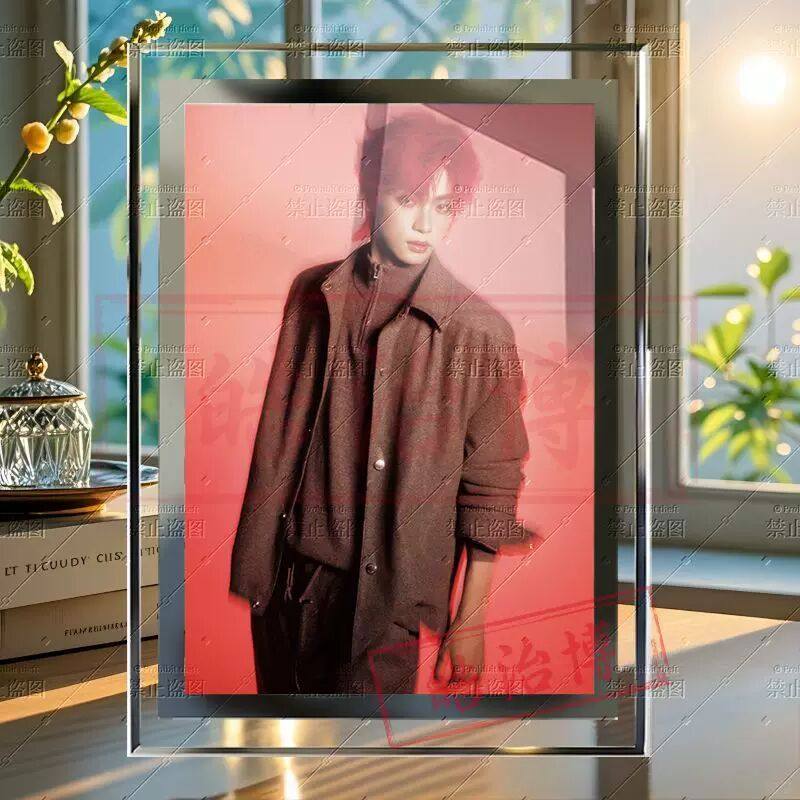 梓渝时装男士九月刊封面写真照片纪念家居摆饰水晶玻璃相框礼物,家居饰品,相框/画框,淘宝优惠券,粉丝福利购,淘宝优惠卷