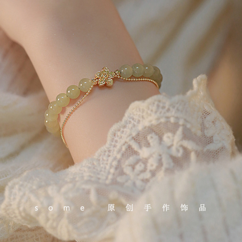 樱花梦*和田玉手链女ins小众设计正圆小珠轻奢复古2022年新款