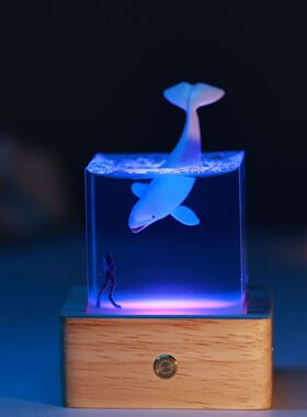 鲸鱼元素礼物原木创意摆件生日礼物小夜灯5cm海底鲨鱼树脂木质家