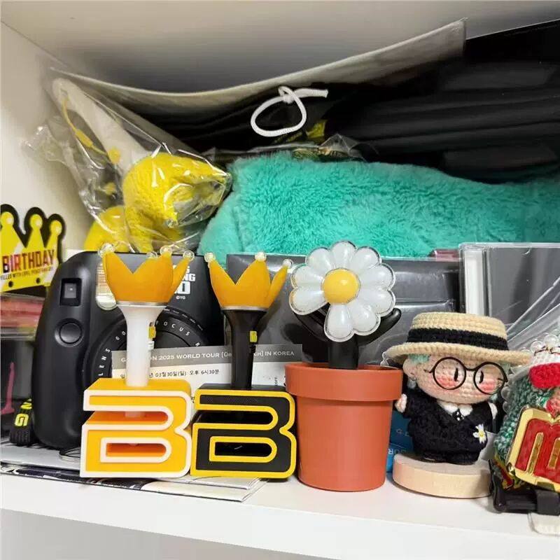 迷你荧光棒钥匙扣底座BIGBANG 小号,模玩/动漫/周边/娃圈三坑/桌游,动漫徽章/立牌,淘宝优惠券,粉丝福利购,淘宝优惠卷