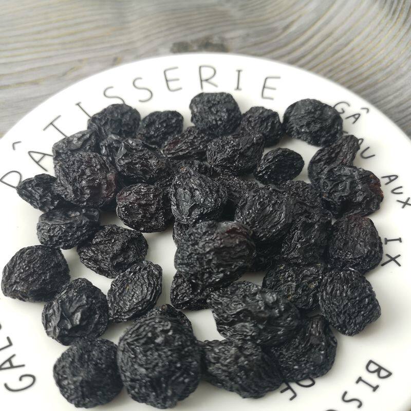 新疆特产吐鲁番夏黑葡萄干玫瑰香黑加仑500g无籽提子干孕妇零食