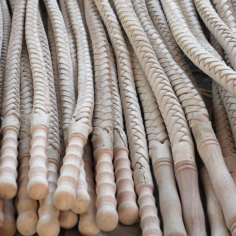 牛皮鞭子响鞭健身鞭中老年甩鞭武术防身鞭牧羊鞭长鞭软鞭马鞭钢鞭