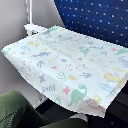 高铁小桌板隔脏垫一次性桌子布防水防油火车飞机旅行外出可携式餐