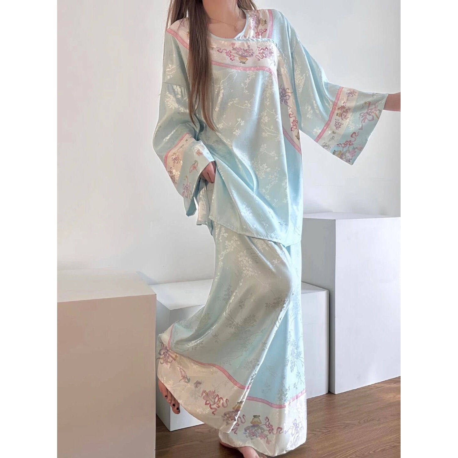 新中式古风睡衣宫廷汉元素格格服睡衣春秋国风复古汉服印花九分袖
