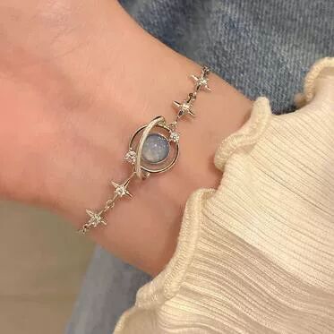 Accessory bracelets women星球手链高级感小众轻奢手饰品手链女