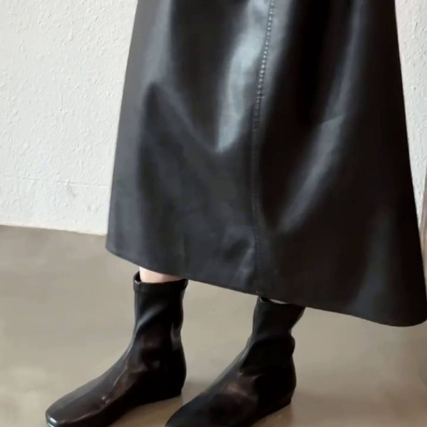 赫本风圆头弹力瘦瘦靴袜靴时尚气质低跟套筒短靴女款马丁靴配裙子