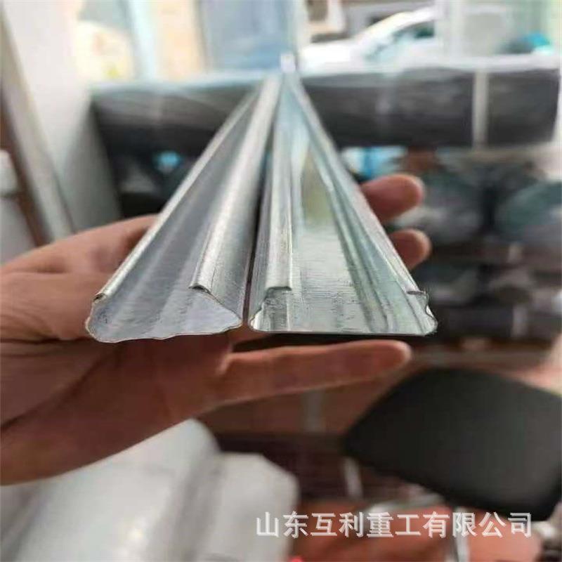 C型衣架设备全自动U型卡槽成型机 镀锌带钢大棚骨架压瓦型设备