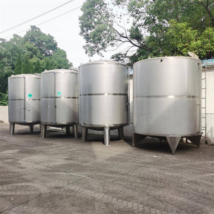 供应10吨不锈钢储酒罐 立式储酒容器 304不锈钢储水罐