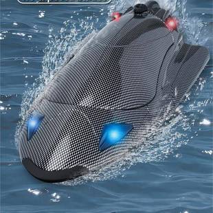 FY011碳纤纹快艇2.4G全比例遥控带灯翻船复位电动高速水冷涡喷船