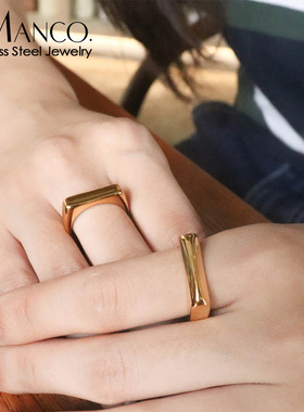 eManco光滑朋克嘻哈真空电镀不掉色戒指女素戒饰品仿真18K金戒子